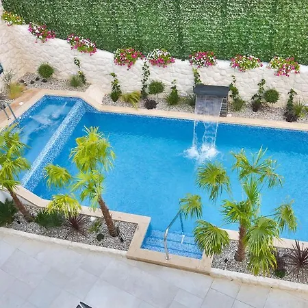 Villa Unique - Luxury Near Split *