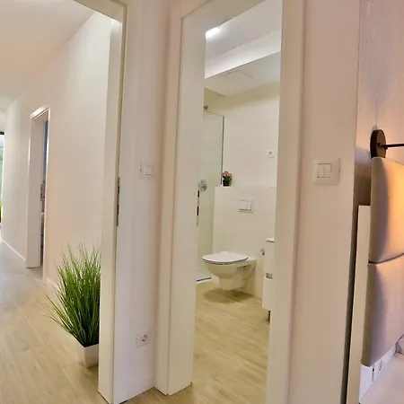 Villa Unique - Luxury Near Split