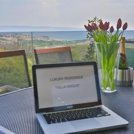 Villa Unique - Luxury Near Split