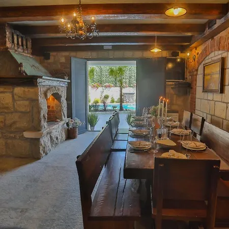 Unique - Luxury Near Split Villa Kučine